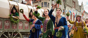 viaggio-in-pullman-matrimonio-medievale